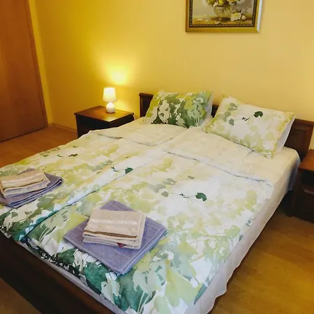 Chataldja Suites Апартамент Варна