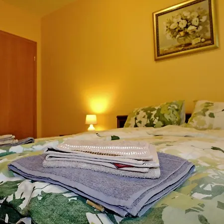 Апартамент Chataldja Suites Варна