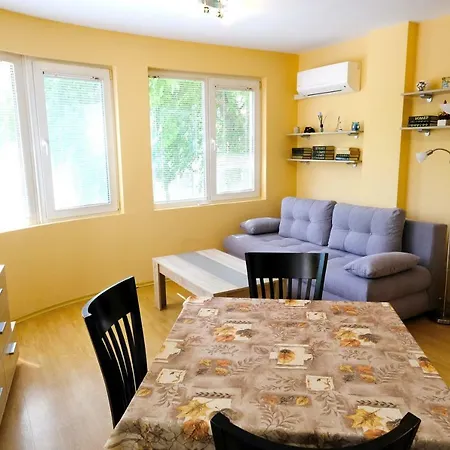 Apartmán Chataldja Suites *