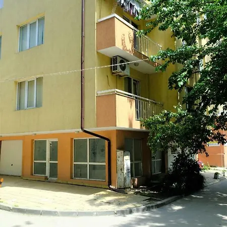 Apartmán Chataldja Suites *